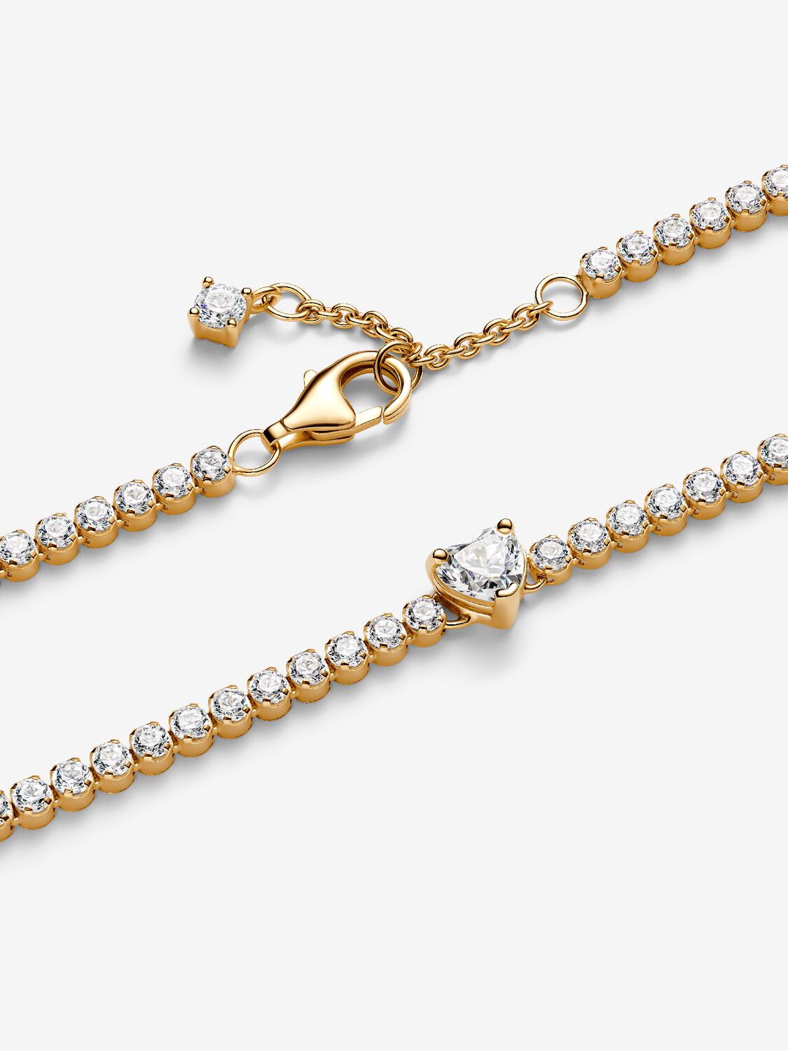Pulsera Tenis Corazón Brillante Dorado