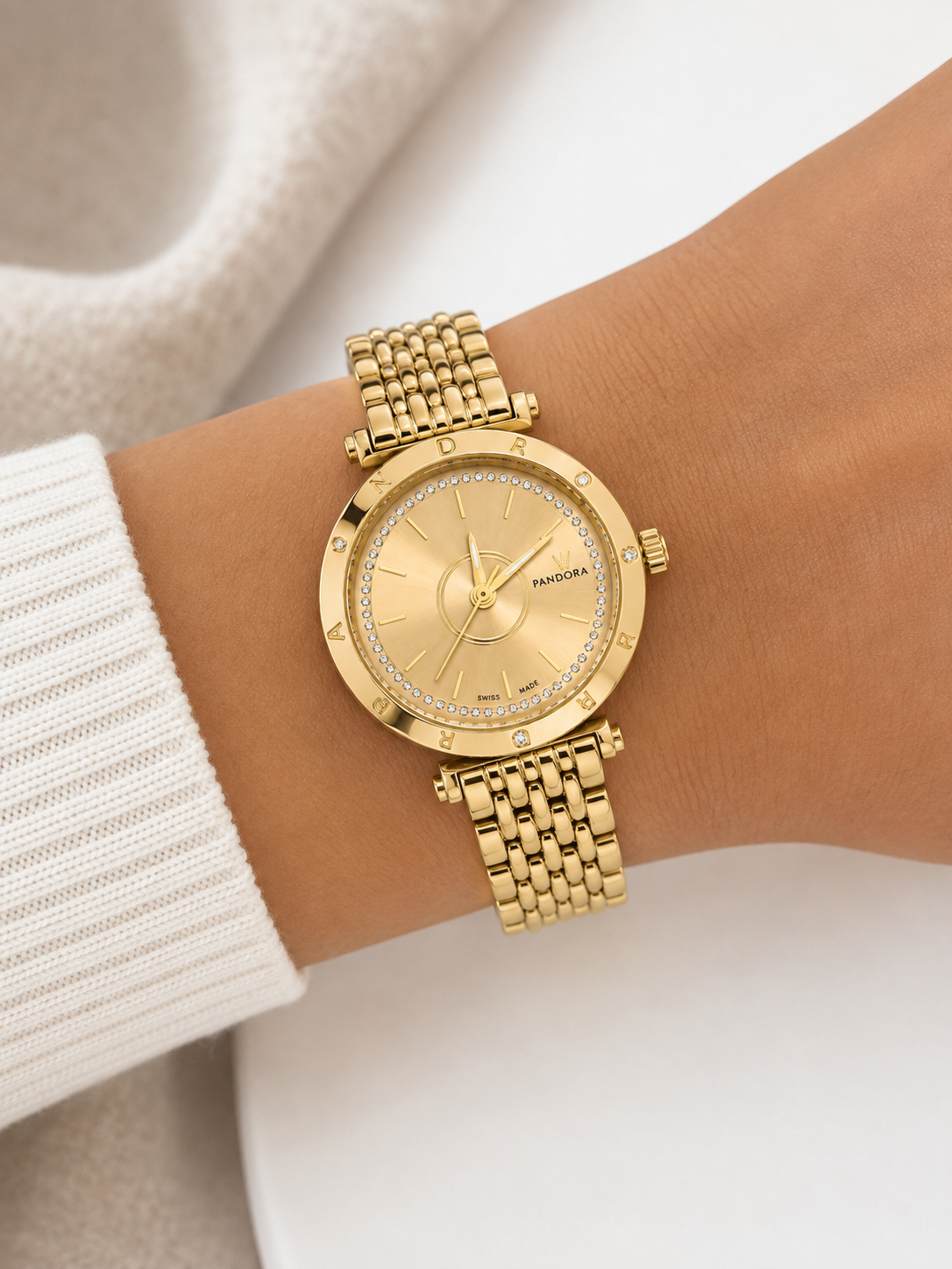 Reloj Pandora Dorado Completo