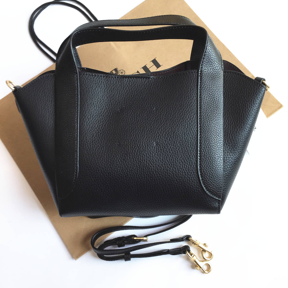 Coach Hadley Hobo 21 en Cuero Negro
