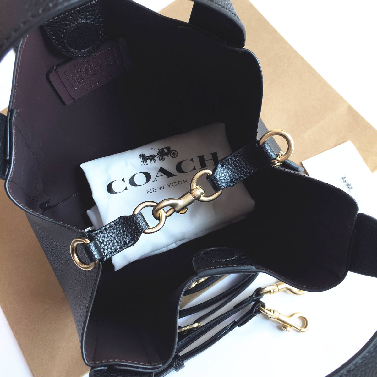 Coach Hadley Hobo 21 en Cuero Negro