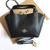Coach Hadley Hobo 21 en Cuero Negro