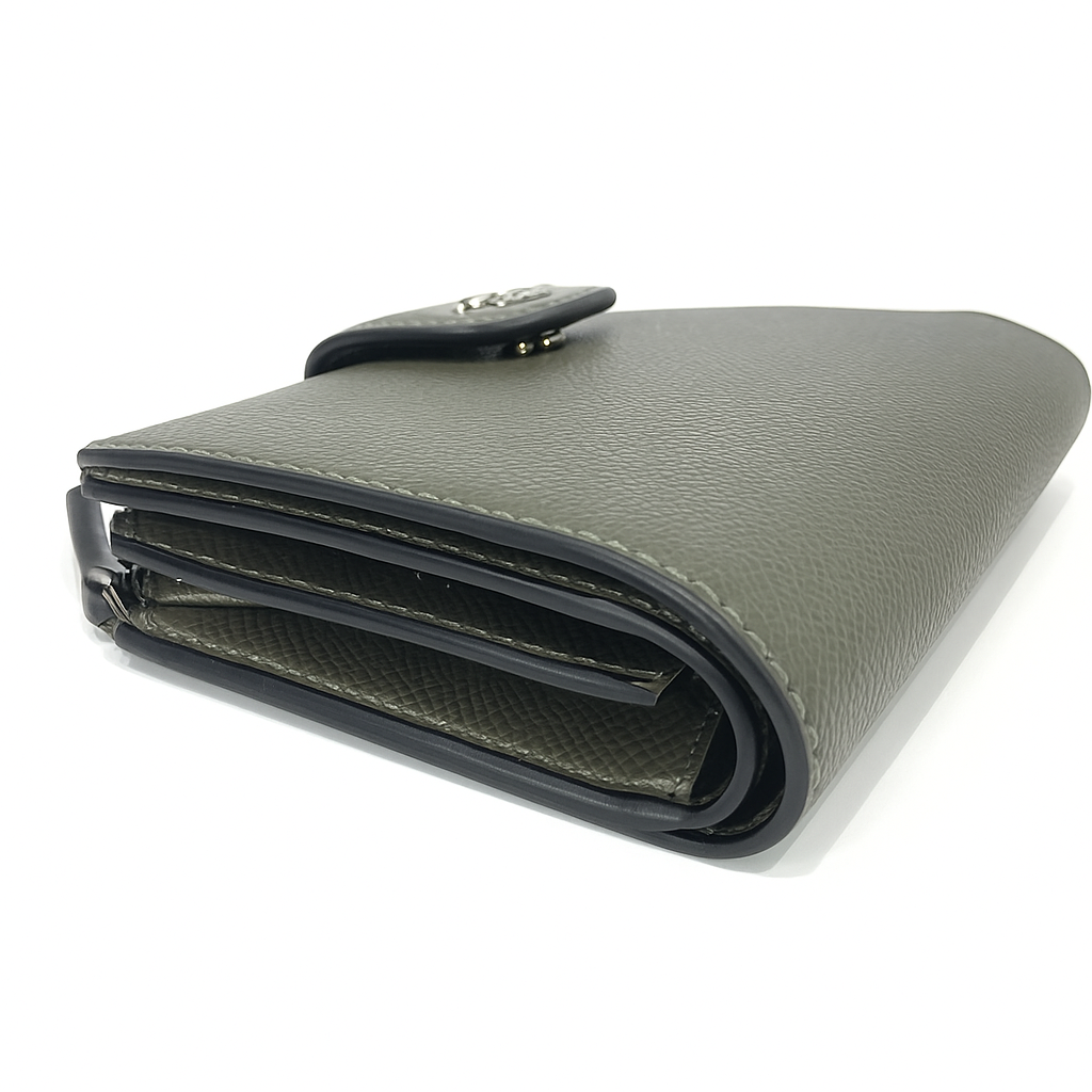 Coach Small Pebble Leather Wallet – Verde Oliva