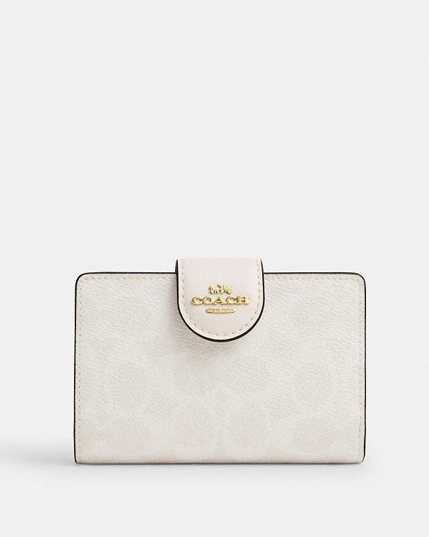Coach Mila Small Flap Wallet – Signature Canvas – Blanca