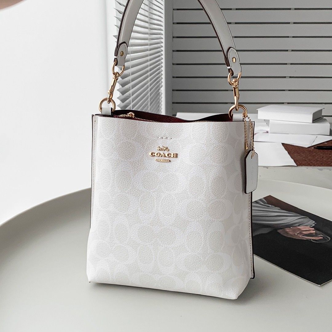 Coach Bucket Mollie Signature Chalk Interior Rojo