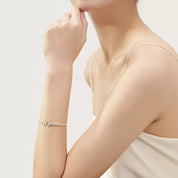 Pulsera Tiffany T Wire Plateada Con Zirconias
