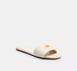 Sandalias Coach Blancas con Logo Dorado