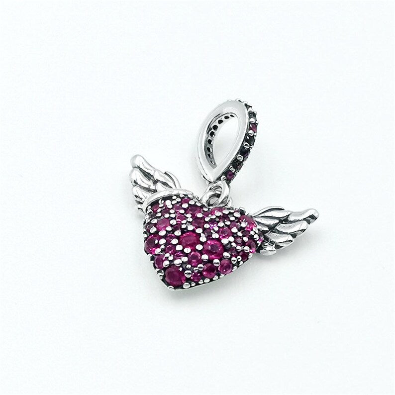 Charm colgante Corazón Rosa en Pavé con Alas de Angel