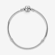 Pulsera de plata de ley y cierre clásica