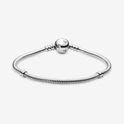 Pulsera Moments en plata de ley con cierre Mickey de Disney