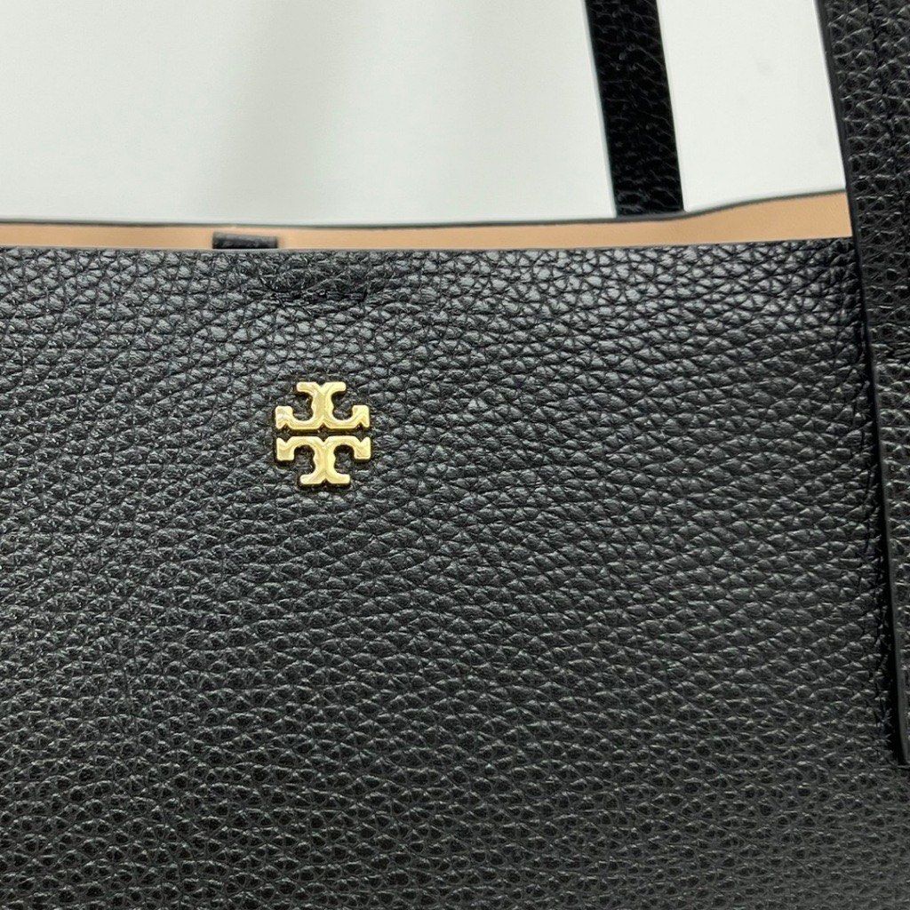 tb_blake_center_zip_tote_bag_1714493614_da230667_progressive.jpg